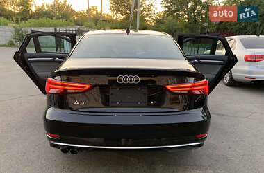 Седан Audi A3 2017 в 