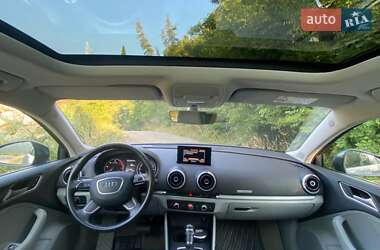 Седан Audi A3 2016 в 