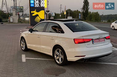 Седан Audi A3 2018 в 
