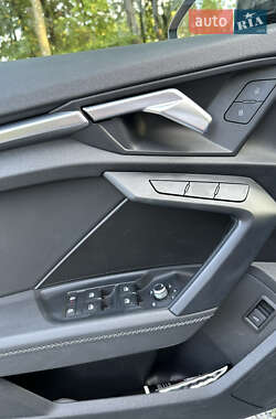 Седан Audi A3 2022 в 