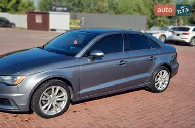 Седан Audi A3 2014 в Ровно