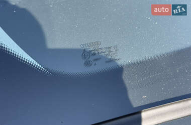 Хэтчбек Audi A3 2015 в 