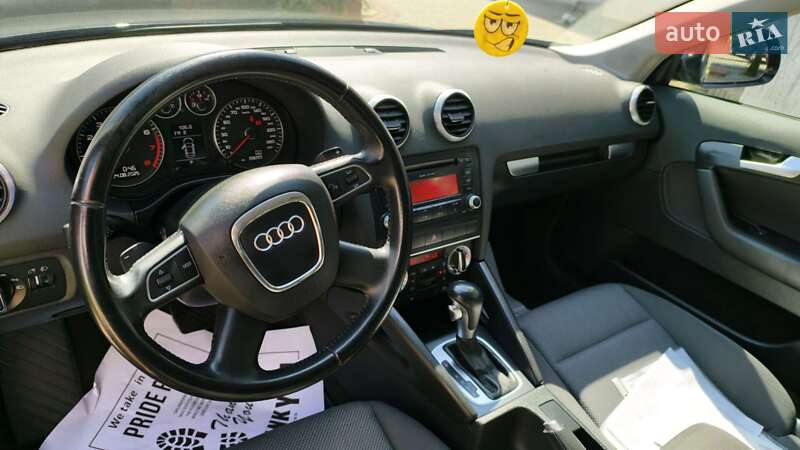 Хэтчбек Audi A3 2010 в Полтаве