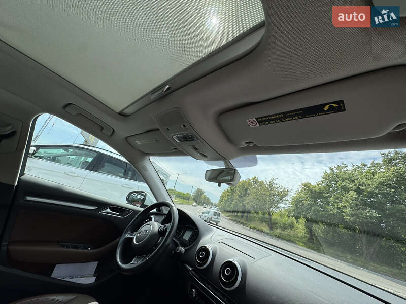 Хэтчбек Audi A3 2015 в Ровно
