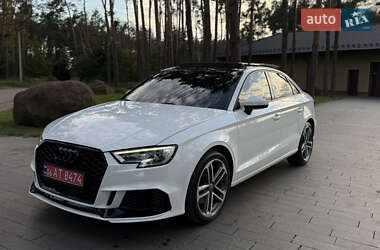 Седан Audi A3 2018 в 