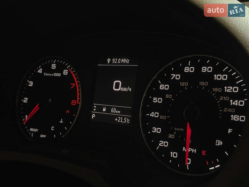 Седан Audi A3 2018 в Николаеве