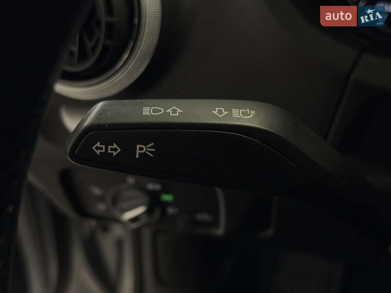 Седан Audi A3 2018 в Николаеве