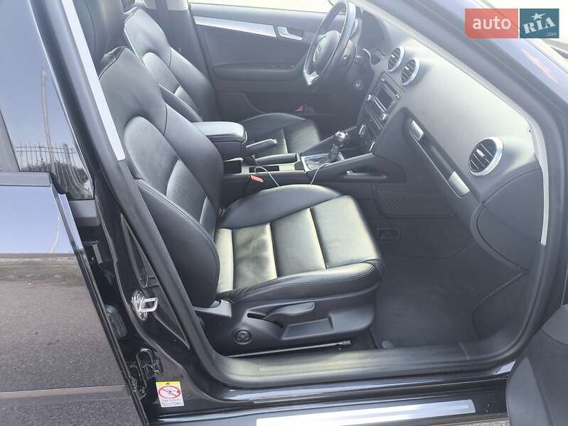 Хетчбек Audi A3 2011 в Кропивницькому