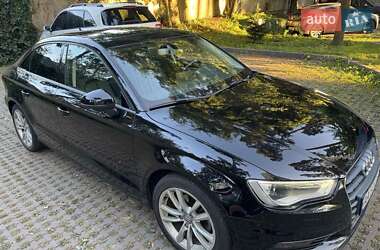 Седан Audi A3 2015 в 