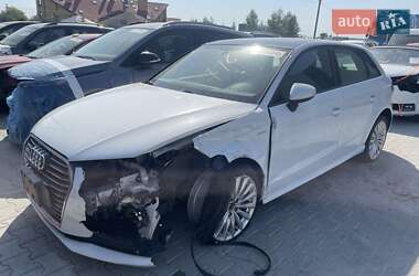 Хэтчбек Audi A3 2018 в 
