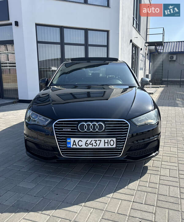 Хэтчбек Audi A3 2016 в Луцке фото 2 Хэтчбек Audi A3 2016 в Луцке