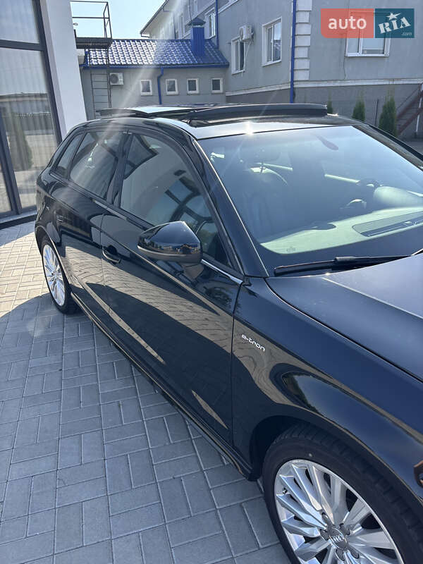 Хэтчбек Audi A3 2016 в Луцке фото 7 Хэтчбек Audi A3 2016 в Луцке