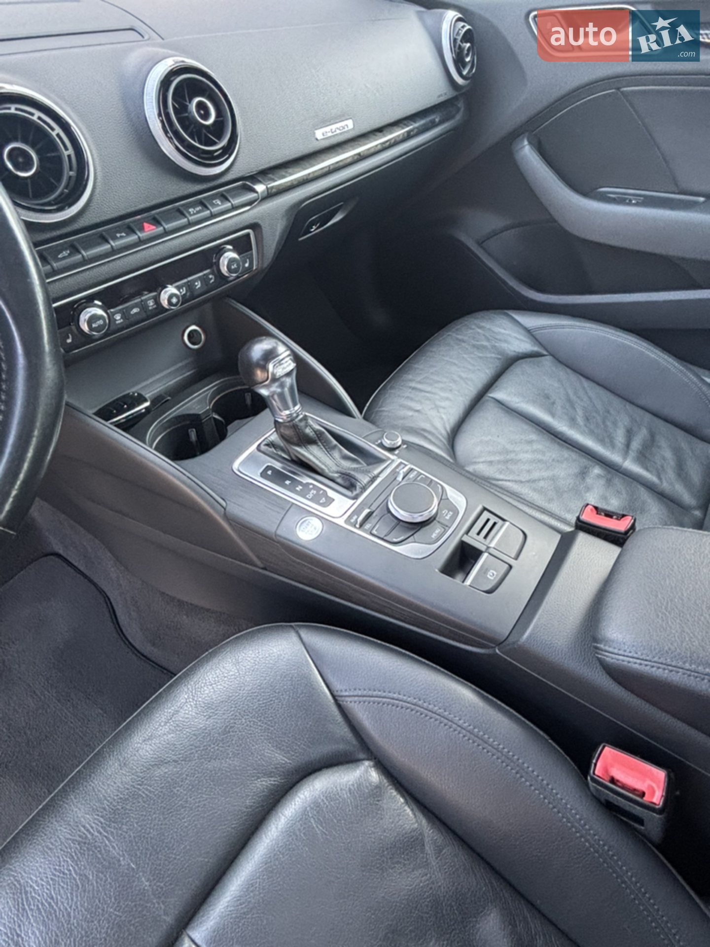 2016 Audi A3 - мініатюра 30