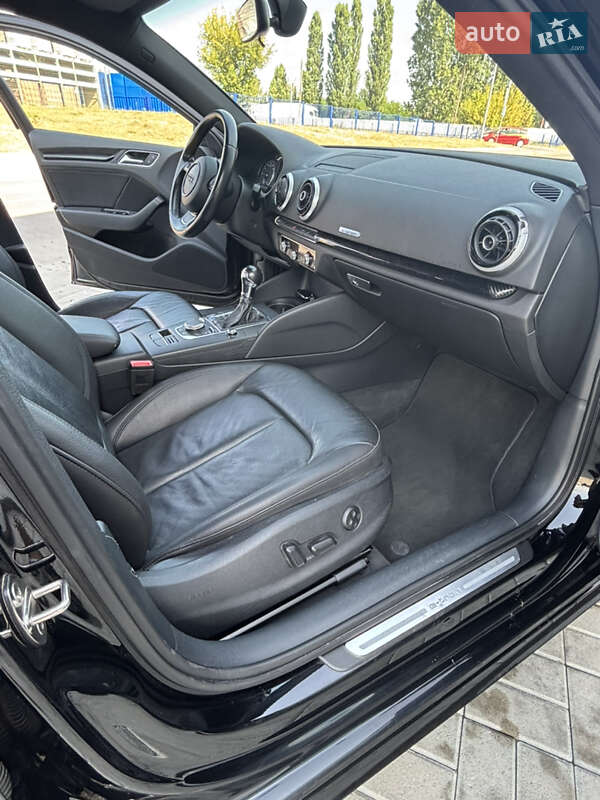 Хэтчбек Audi A3 2016 в Луцке фото 35 Хэтчбек Audi A3 2016 в Луцке