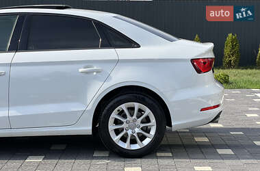 Седан Audi A3 2015 в 