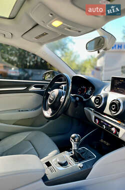 Седан Audi A3 2015 в 