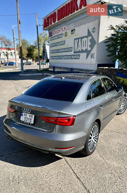 Седан Audi A3 2015 в 
