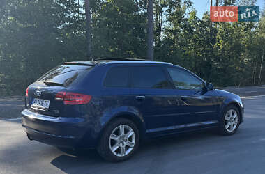 Хетчбек Audi A3 2011 в 