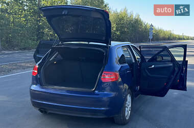 Хетчбек Audi A3 2011 в 