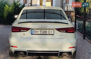 Седан Audi A3 2014 в Одесі