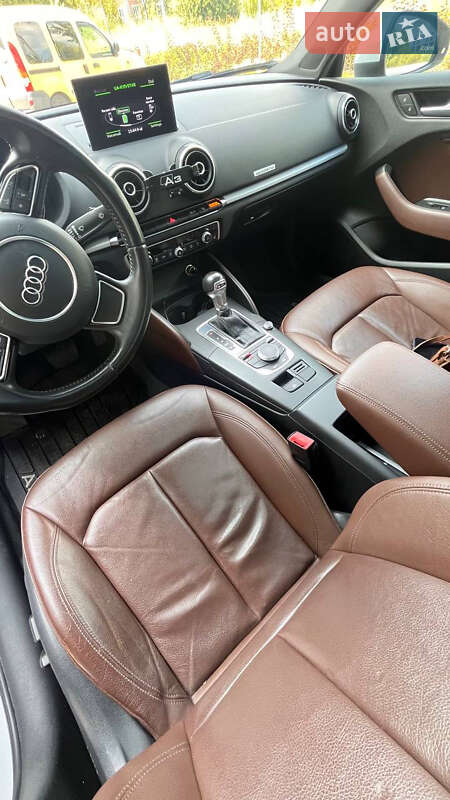 Седан Audi A3 2014 в Львове