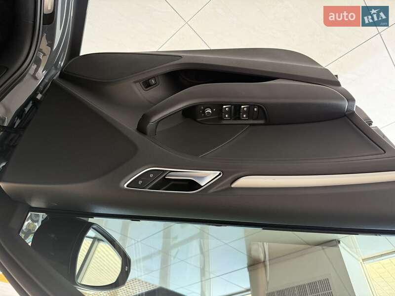 Седан Audi A3 2019 в Черновцах