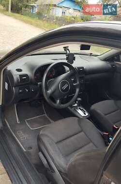Хетчбек Audi A3 2002 в 