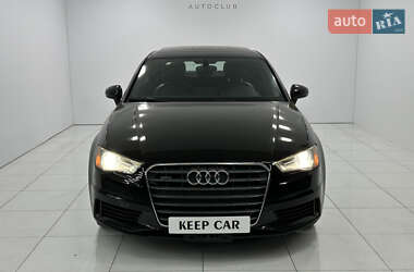 Седан Audi A3 2014 в 