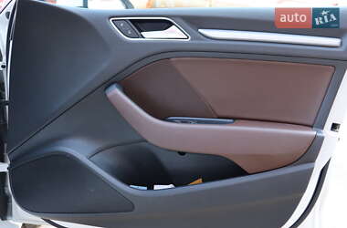 Седан Audi A3 2015 в 