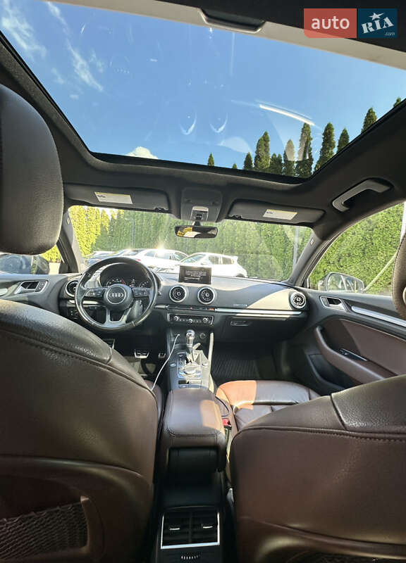 Седан Audi A3 2016 в Луцьку