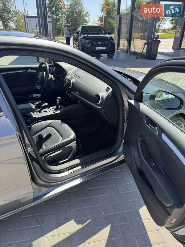 Седан Audi A3 2015 в Киеве фото 21 Седан Audi A3 2015 в Киеве