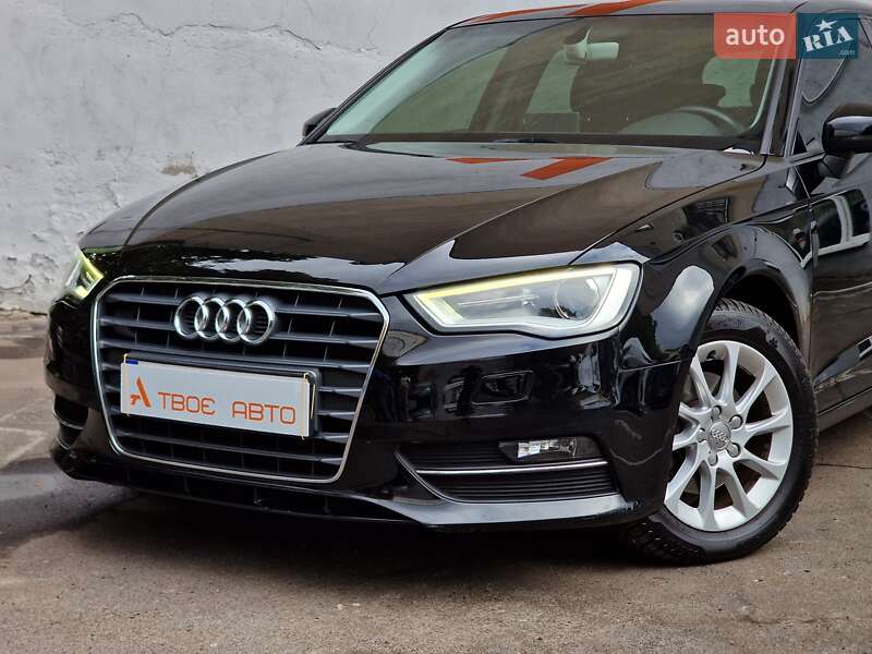 Хэтчбек Audi A3 2015 в Одессе