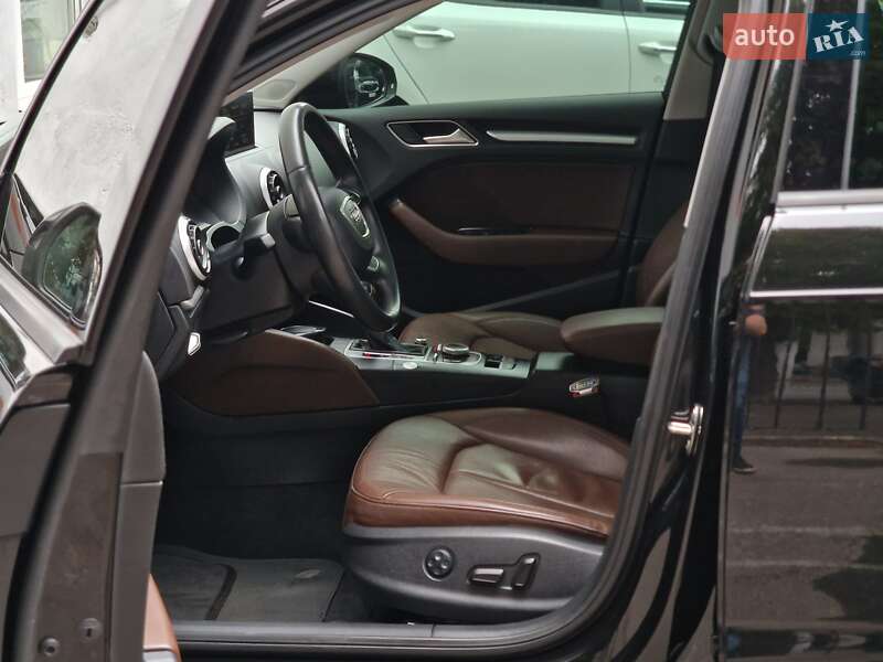 Хэтчбек Audi A3 2015 в Одессе