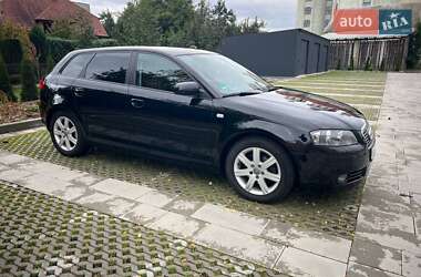 Хэтчбек Audi A3 2007 в 