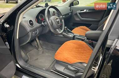 Хэтчбек Audi A3 2007 в 