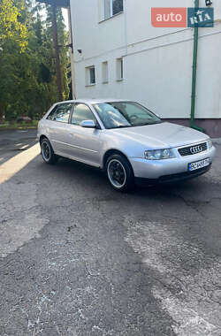Хэтчбек Audi A3 2001 в Львове