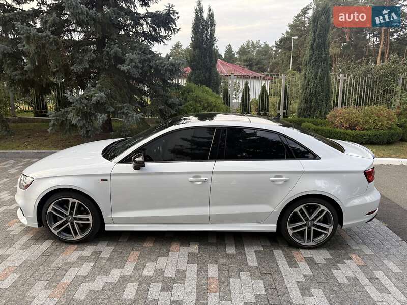 Седан Audi A3 2018 в Киеве фото 9 Седан Audi A3 2018 в Киеве
