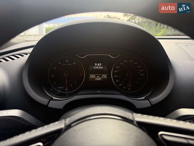 Седан Audi A3 2018 в Киеве фото 13 Седан Audi A3 2018 в Киеве