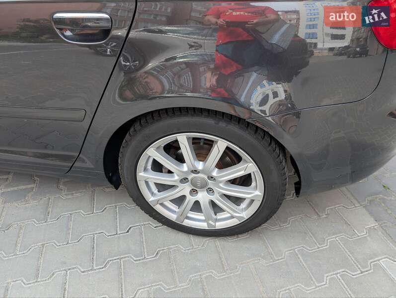 Хэтчбек Audi A3 2011 в Ивано-Франковске