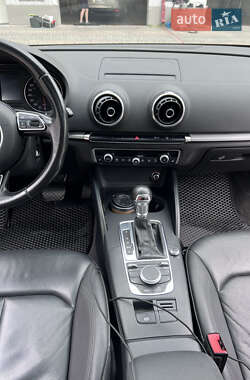 Седан Audi A3 2015 в 