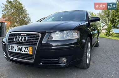 Хэтчбек Audi A3 2005 в 