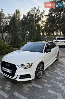 Седан Audi A3 2018 в Києві