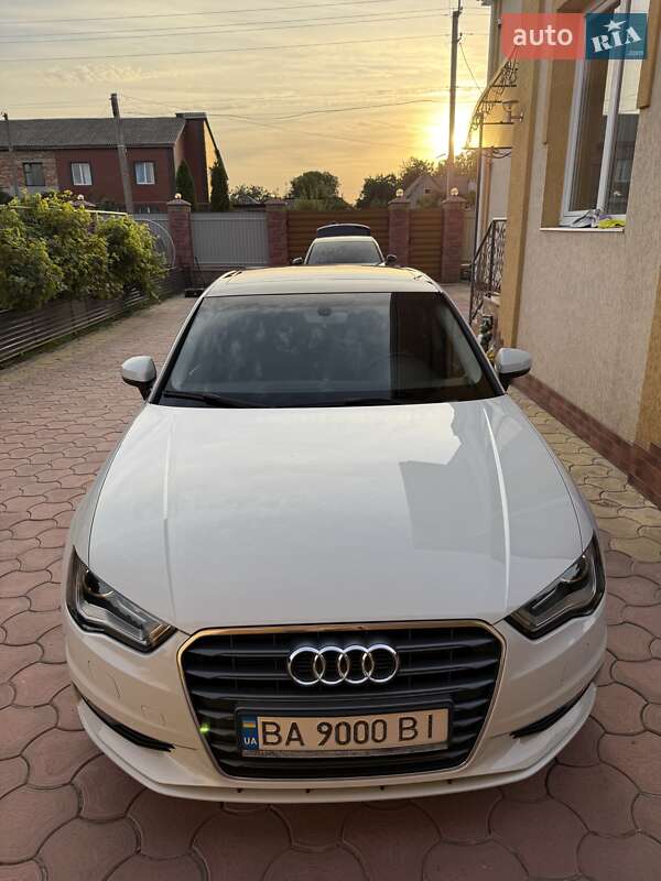 Седан Audi A3 2016 в Долинской