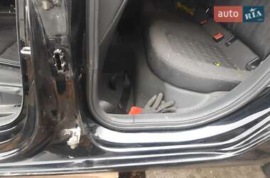 Хэтчбек Audi A3 2013 в 