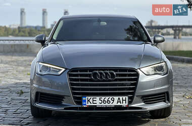 Седан Audi A3 2014 в 