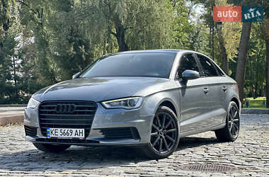 Седан Audi A3 2014 в Киеве