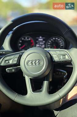 Седан Audi A3 2019 в 
