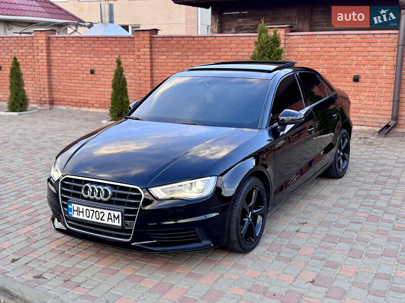 Седан Audi A3 2014 в Одессе