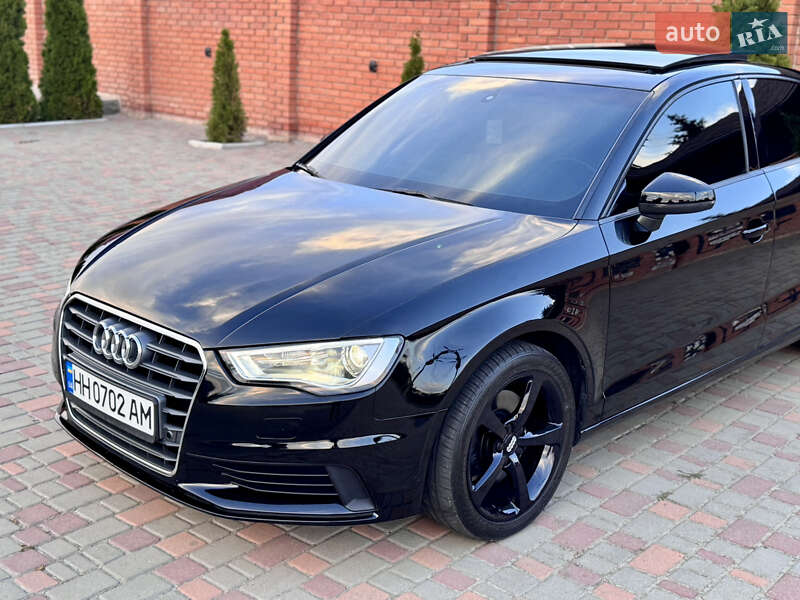 Седан Audi A3 2014 в Одессе