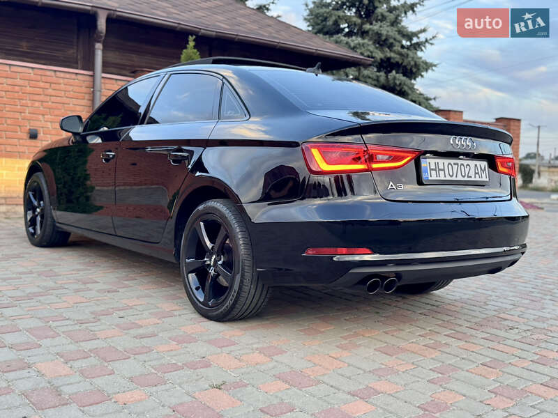 Седан Audi A3 2014 в Одессе